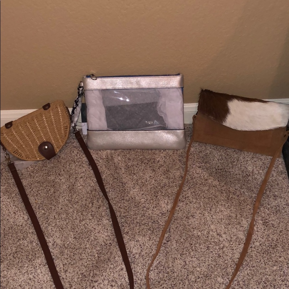 Clutch handbag bundle